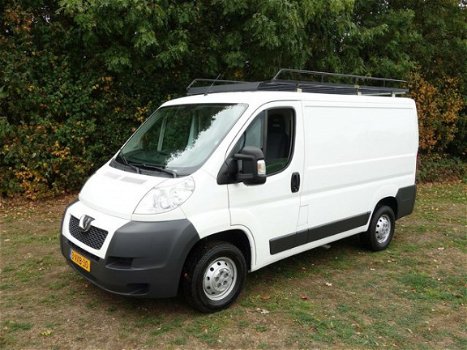 Peugeot Boxer - 330 2.2 HDI L1H1 Profit+, Airco, Imperiaal, Trekhaak , Parkeersensoren achter, Betim - 1