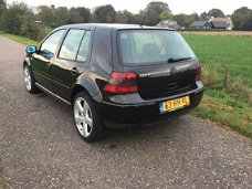 Volkswagen Golf - 1.9 TDI Highline 130pk 6 bak