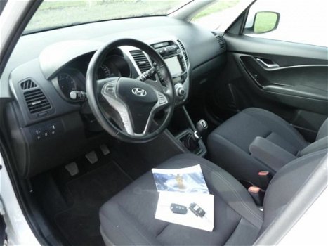 Hyundai ix20 - 1.6 Cross Uniek in Nedeland, BOMVOL - 1