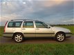 Volvo V70 Cross Country - XC 2.0 T5 AWD 226PK ZEER UNIEK - 1 - Thumbnail