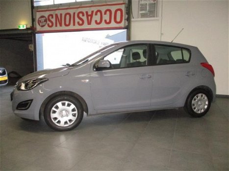 Hyundai i20 - 1.2 5DRS / AIRCO / NARDO GRIJS ZEER MOOI - 1