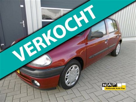 Renault Clio - 1.4 RT Elektrisch schuif-/kanteldak Apk 11-2019 - 1