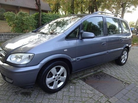 Opel Zafira - 2.2-16V DTI MAXX - 1