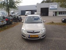 Opel Zafira - 1.8 COSMO