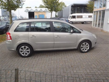 Opel Zafira - 1.8 COSMO - 1