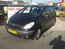 Citroën Xsara Picasso - 1.6i Différence 2