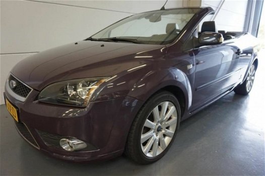 Ford Focus Coupé-Cabriolet - 1.6-16V Titanium Leer Park assist - 1