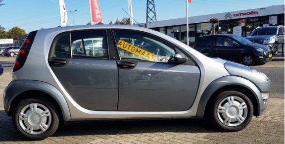 Smart Forfour - 1.3 pure Automaat, Airco Lage Km-stand - 1