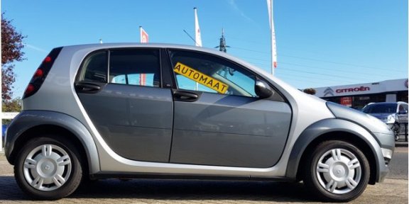 Smart Forfour - 1.3 pure Automaat, Airco Lage Km-stand - 1