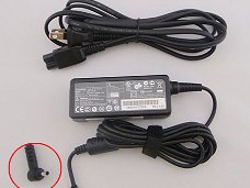 100-240v / 50-60hz 19V 1.58A-2.1A 30W- 40W ASUS AD820M0 AD6630 EXA1004EH AC Adattatore