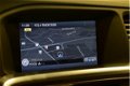 Volvo V60 - 1.6 T3 R-Design Automaat | Navi | PDC | Autom. Airco | Cruise Control - 1 - Thumbnail