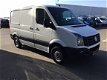 Volkswagen Crafter - Airco, Navi, 30 2.0 TDI L1H1 BM Trekhaak 2000 kg.& Opstap Lease per maand € 305 - 1 - Thumbnail