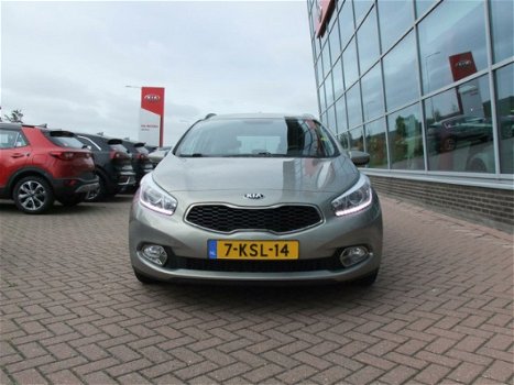 Kia Cee'd - 1.6 GDI 135 PK Comfort Pack - 1