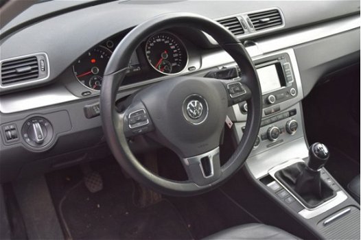 Volkswagen Passat Variant - 1.6 TDI HIGHLINE BLUEMOTION - 1