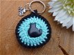 Gehaakte sleutelhanger Zwarte Kat (turquoise) - 1 - Thumbnail