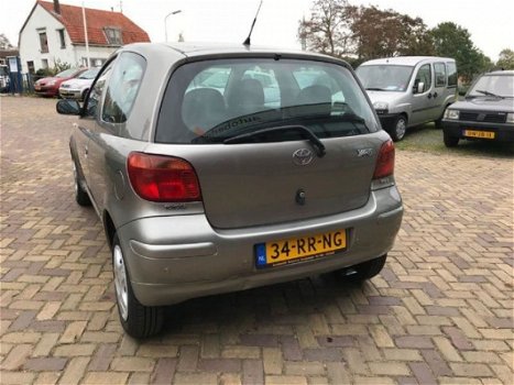 Toyota Yaris - 1.3vvti linea terra - 1