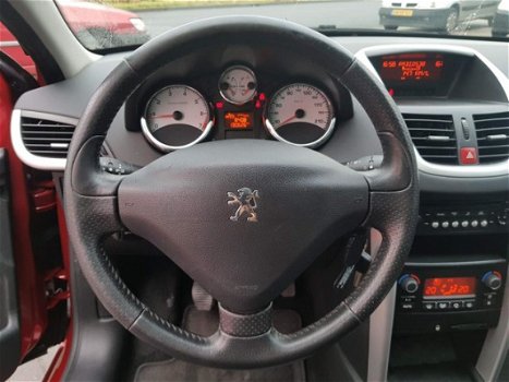 Peugeot 207 SW - 1.6 VTi XS Clima / Pano / Trekhaak / Cruise / Elek. ramen + spiegels, NAP - 1