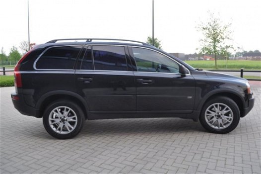 Volvo XC90 - 2.5 T Exclusive Top staat 189.000km Bijtel vriendelijk. NET BINNEN - 1