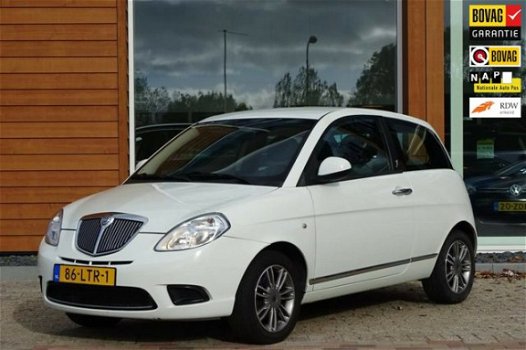 Lancia Y(psilon) - 1.2 Argento 60-Pk 3-Drs - 1