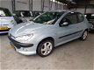 Peugeot 206 - 1.6-16V XS NAP/ SCHUIFDAK/ SPORTVELGEN/ O.H.BOEKJES - 1 - Thumbnail