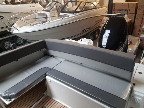 Jeanneau (new display boat) 7.5 Center Console - 5