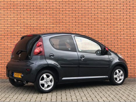 Peugeot 107 - 1.0 Sportium | Radio/cd | Facelift | Elektr ramen | 1e eig. | CV | LMV | Isofix | - 1