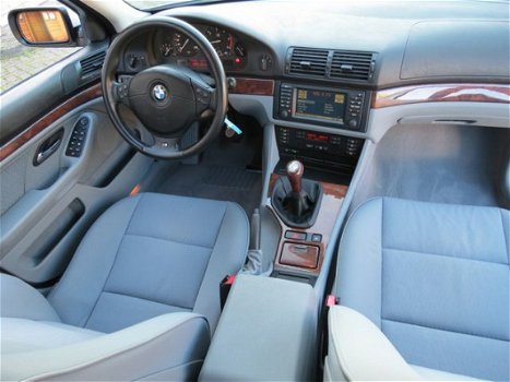 BMW 5-serie Touring - 530d Executive - 1