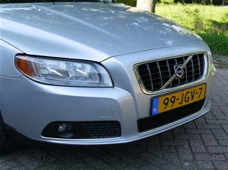 Volvo V70 - 2.4D Limited Edition - 1