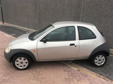 Ford Ka - 1.3 Style | NW APK | AIRCO | STUURBEKR | ZEER NETTE STAAT - 1