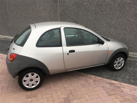 Ford Ka - 1.3 Style | NW APK | AIRCO | STUURBEKR | ZEER NETTE STAAT - 1