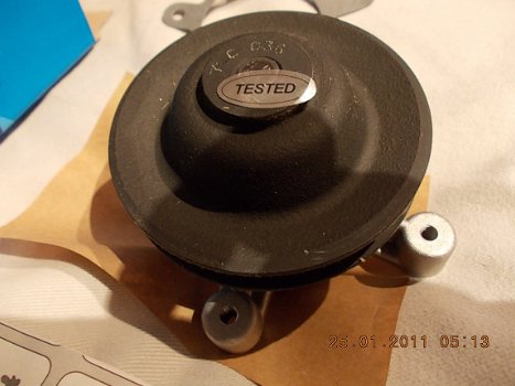 Waterpomp Ford Taunus 12m p4 15m p6 Capri Granada Saab 95 v4 - 2