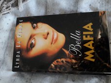 Bella Mafia/Linda la Plante