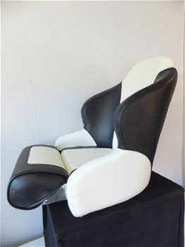 Merkloos stoel - 3