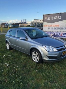 Opel Astra - 1.4 Business - 1