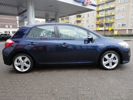 Toyota Auris - 1.5 Full Hybrid Dynamic Airco Automaat - 1