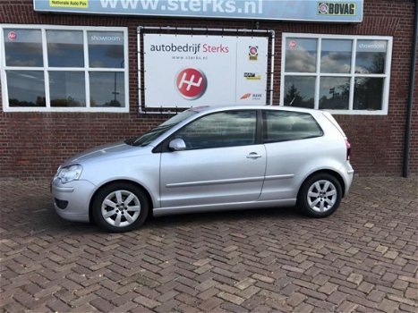 Volkswagen Polo - 1.4 TDI Comfortline BlueMotion - 1