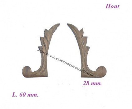 === 2 Klokkast ornamentjes = oud === 38439 - 1