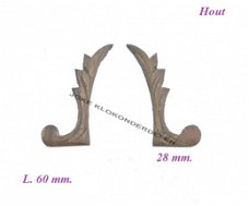 === 2 Klokkast ornamentjes = oud ===  38439