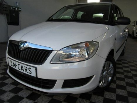 Skoda Fabia - 1.2 Active Airco Facelift 5Drs NieuweStaat - 1