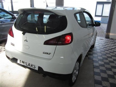 Mitsubishi Colt - 1.3 Edition Airco Stoelverwarming Wit Top Staat Lage km - 1