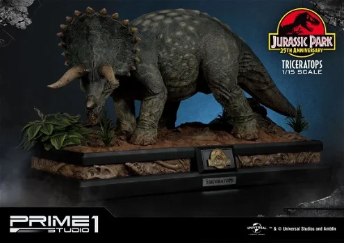 Prime 1 studio Jurassic Park Triceratops Exclusive LMCJP-02EX - 2