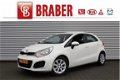 Kia Rio - 1.2 CVVT ComfortLine | Airco | Dealeronderhouden | 1e eigenaar | Bluetooth | Navi | - 1 - Thumbnail