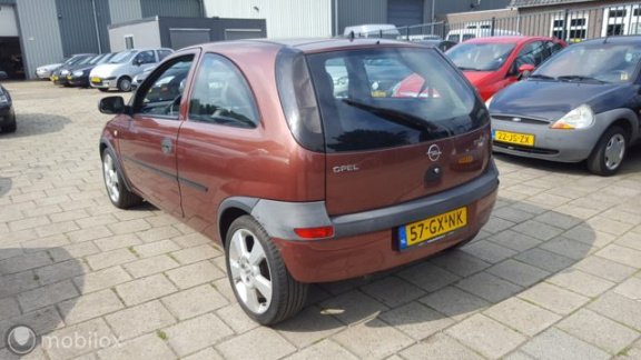 Opel Corsa - C 1.2-16V Elegance/nw apk en beurt/nette auto - 1