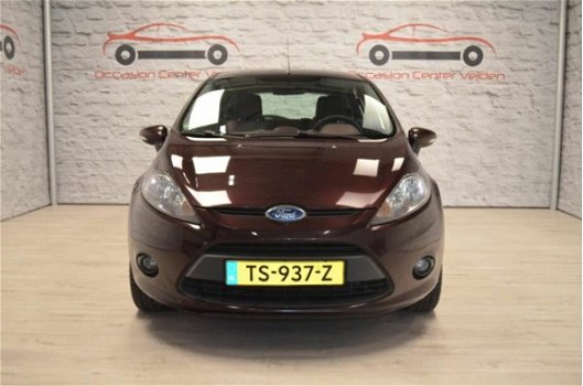 Ford Fiesta - 1.4 Ghia Hele nette en mooie auto - 1