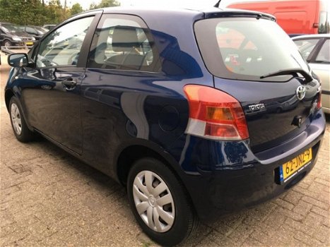 Toyota Yaris - 1.0 VVTi Acces - 1