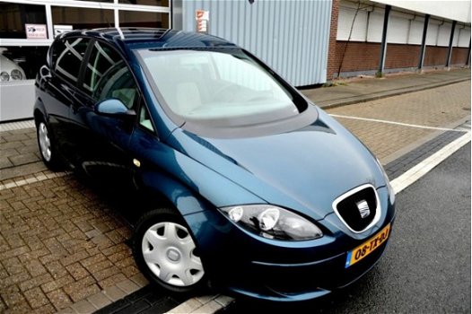 Seat Altea - 1.9 TDI Comfortstyle MPV 5-DRS AIRCO/USB/APK-2020 - 1