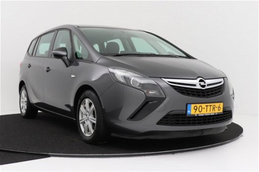 Opel Zafira Tourer - 1.4 Edition 120pk | Navigatie | Zeer mooi - 1