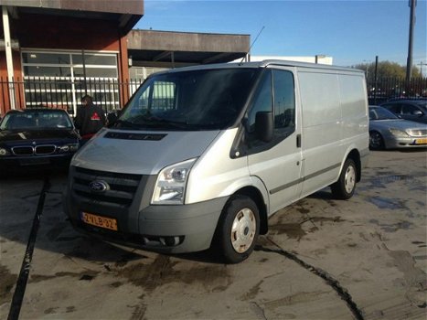 Ford Transit - 260S VAN 85DPF LR 4.23 - 1