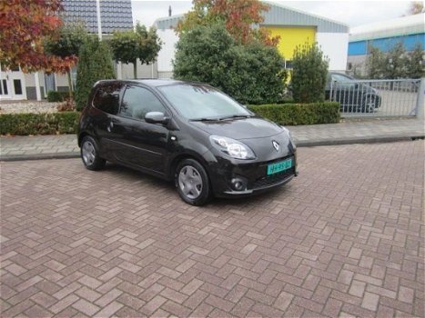 Renault Twingo - 1.2-16V Collection airco 8657km nap boekjes - 1