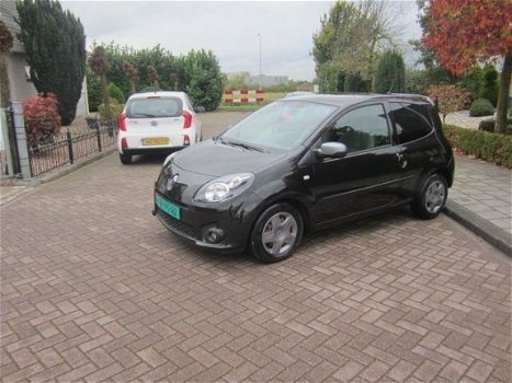 Renault Twingo - 1.2-16V Collection airco 8657km nap boekjes - 1